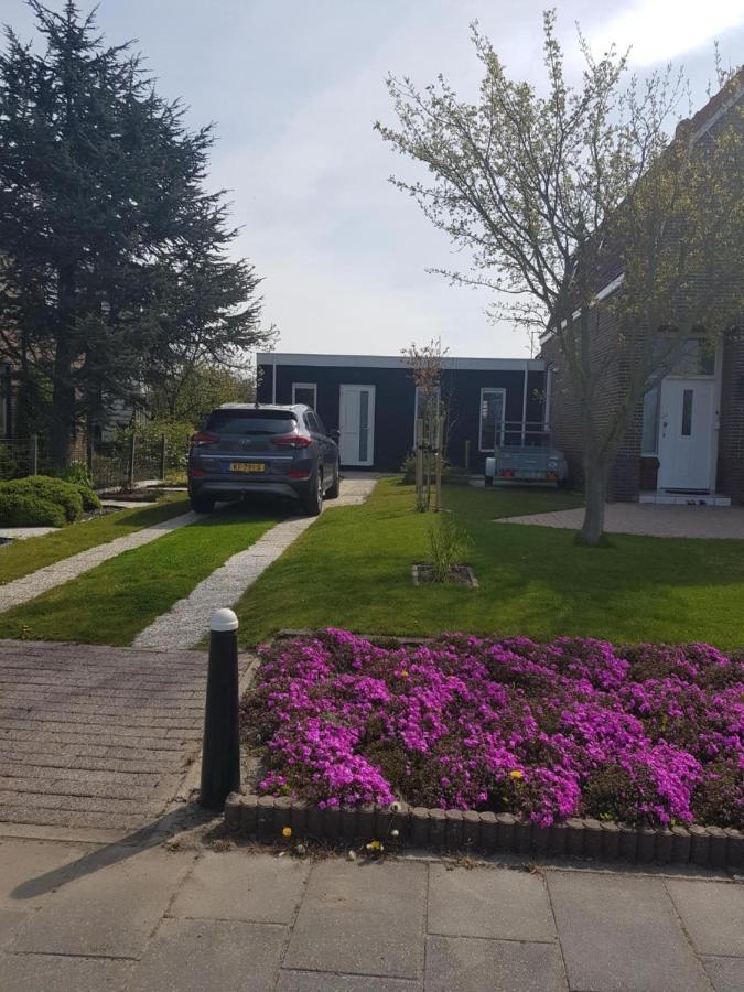B&B Welkom ジーリクゼー エクステリア 写真
